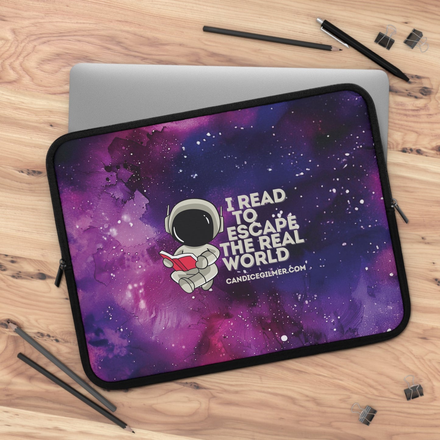 I Read To Escape The Real World Laptop Sleeve - Candice Gilmer Books