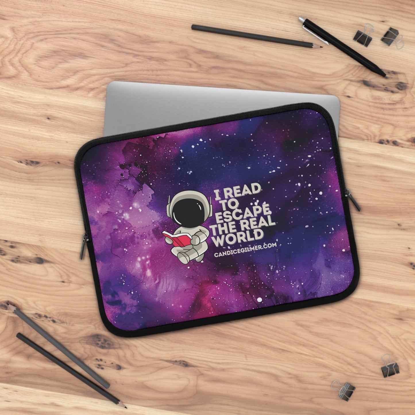 I Read To Escape The Real World Laptop Sleeve - Candice Gilmer Books